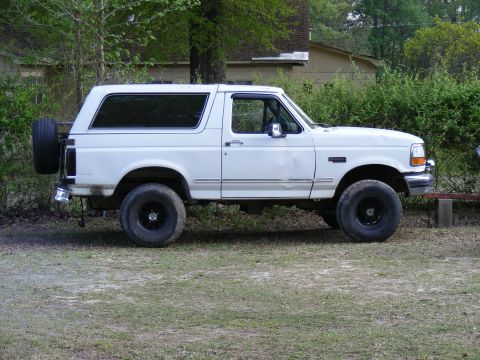1993 Ford Bronco photo