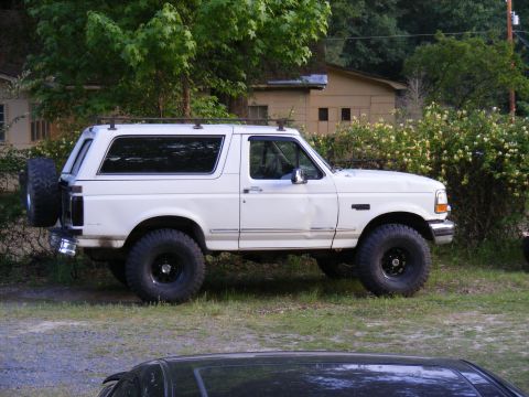 1993 Ford Bronco photo