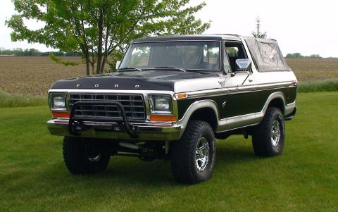 1979 Ford Bronco - This Ford Bronco has a two-tone paint scheme and a soft top.