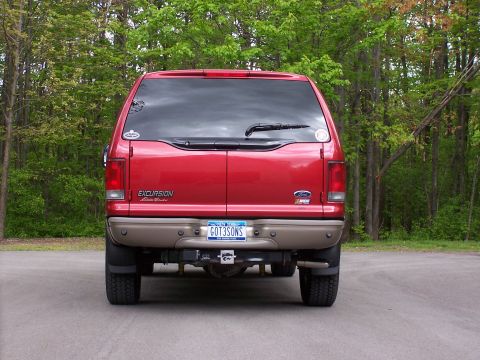 2005 Ford Excursion photo