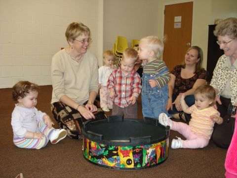 2000 Ford Crown Victoria - Emelia's music class for tiny tots