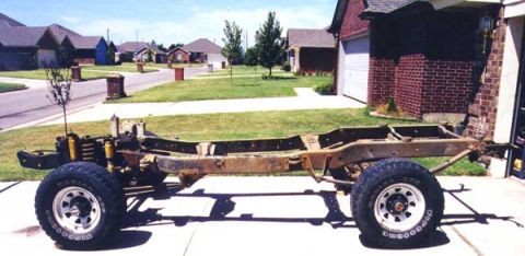 1979 Ford Bronco - Stripped down frame