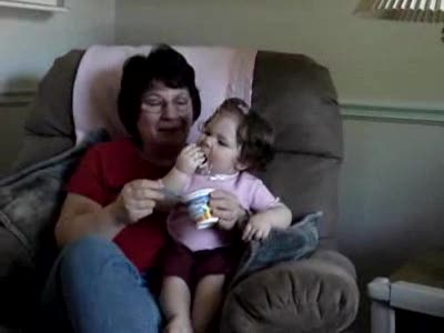 2000 Ford Crown Victoria - Yogurt and a cookie, what could be better?! Thanks Nona.