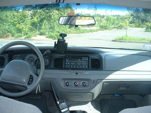 2000 Ford Crown Victoria