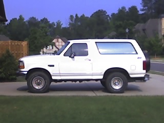 1996 Ford Bronco “O.J.”