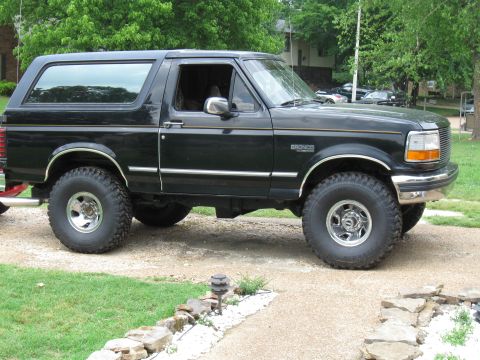 1994 Ford Bronco - This black Ford Bronco appears to be from the early to mid-1990s, not a 1994 model.