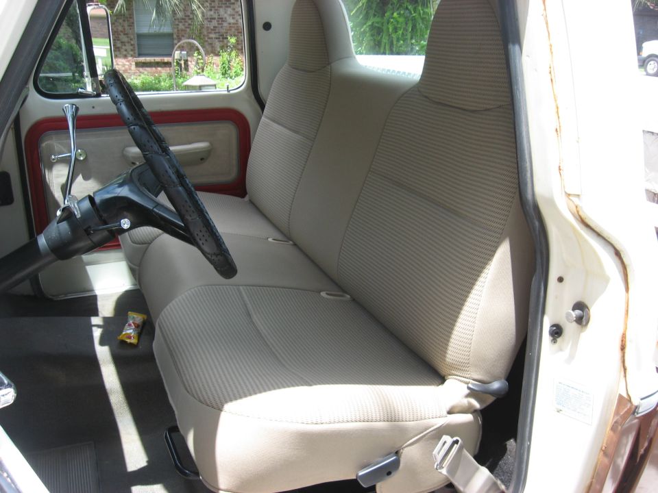 1972 Ford F-100 interior showing bench seat and steering wheel