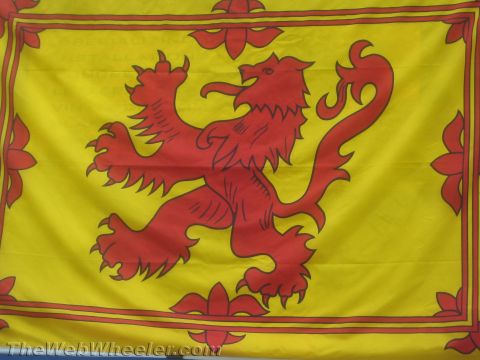 1968 Ford Mustang - Photograph of a yellow flag bearing the red rampant lion of the Royal Standard of Scotland.