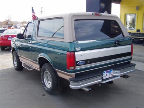 1996 Ford Bronco photo