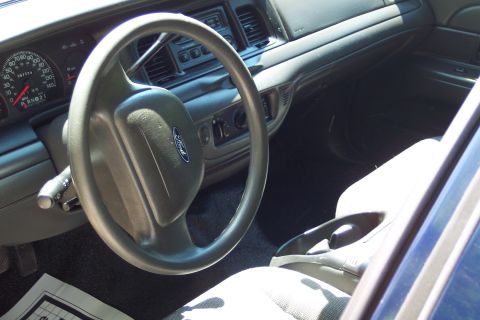2001 Ford Crown Victoria