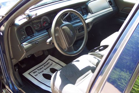 2001 Ford Crown Victoria