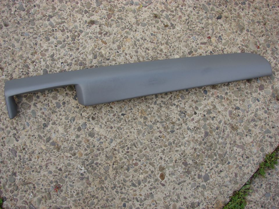 92/96 Light Gray Dash