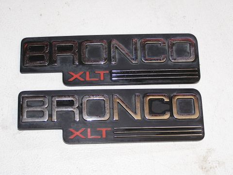 1989 Ford Bronco - '92-'96 Ford Bronco XLT emblems