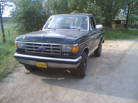 1988 Ford Bronco photo