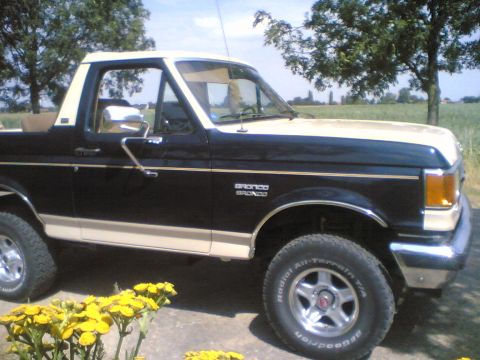 1988 Ford Bronco photo