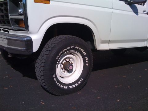 1984 Ford F-250 - LT285/70 R16 Sport King AT tires