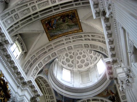 1996 Ford Bronco - An ornate ceiling with a large dome, decorative moldings, and a framed painting is visible.