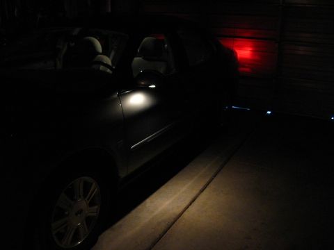 2003 Ford Taurus - Another shot of puddle lamps at eye level