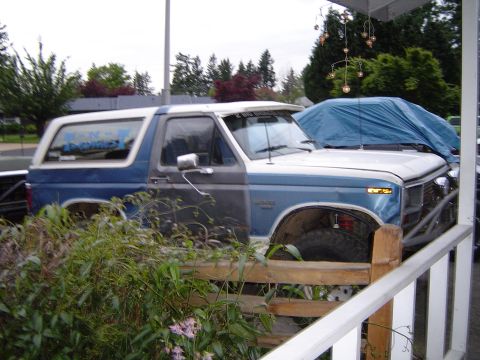 1979 Ford Bronco - "85 is in the driveway...It dosen't look good for him.
