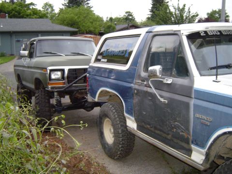 1979 Ford Bronco - We towed it with the '78