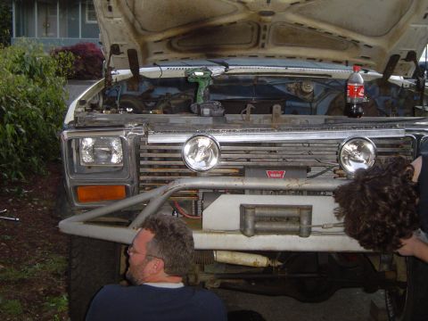 1979 Ford Bronco - Todd and Nollen starting to take off the grille