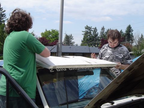 1979 Ford Bronco - The boys pullin off the visor