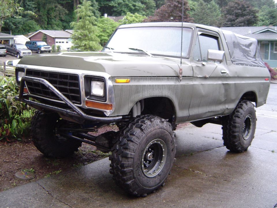 1979 Ford Bronco “TnTbronco2”
