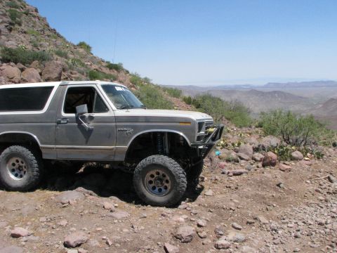 2008 Ford Bronco - Another pic from the summit