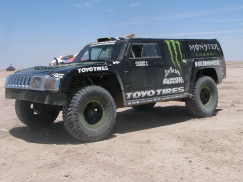 2008 Ford Bronco - RG's chase parked next to us at rm 162
