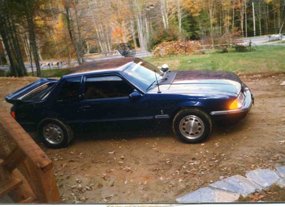 This is the ONLY pic i still have of my ole Trooper car after the Paint job.Wrong color..but Oh well.