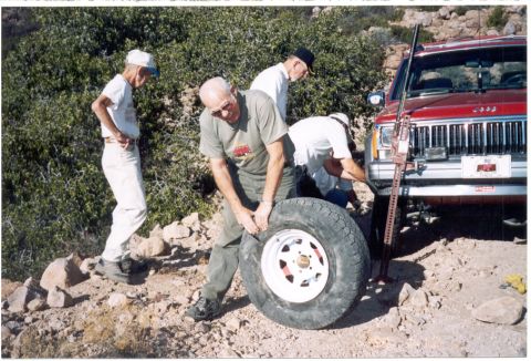 2006 Hummer H2 “rattlesnakeman”