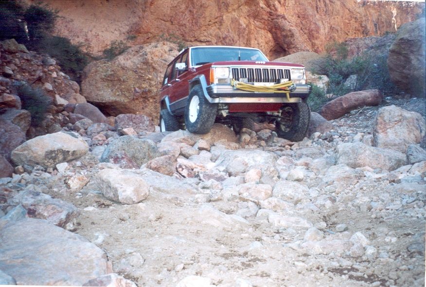 Crawling the Martinez Canyon