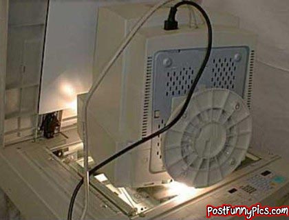 2000 Mercury Grand Marquis - A computer monitor and a large fan are shown in this image, with text from SuperMotors.net visible at the bottom.
