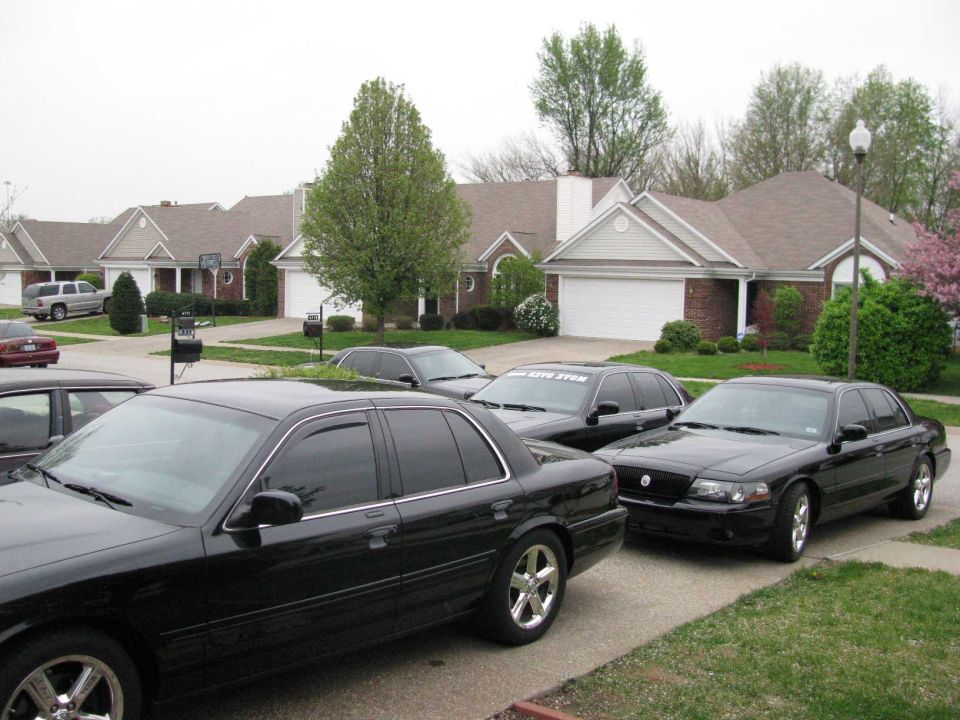 A get together at a fellow Marauder owner's house. A drive-way, and street-full of Marauders.