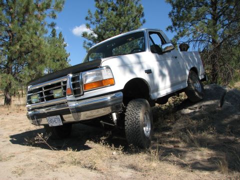 1993 Ford Bronco photo