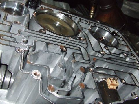 2003 Ford Crown Victoria - Bottom picture of the tranny.