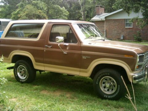 1986 Ford Bronco photo