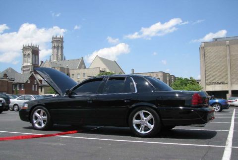 2003 Mercury Marauder - The shine is easy to see in direct sunlight.