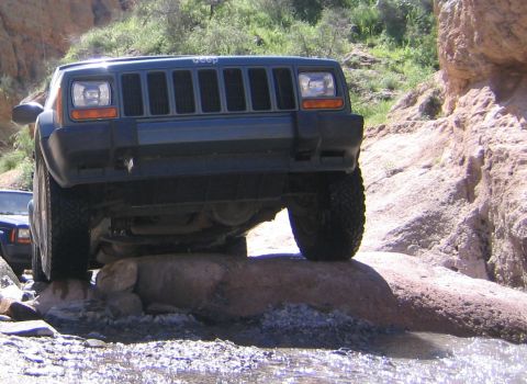 2006 Hummer H2 “rattlesnakeman”