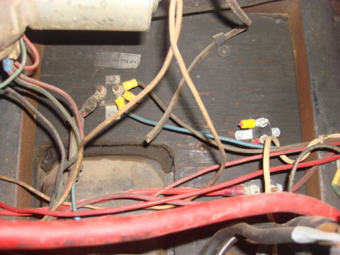 1983 Ford Bronco - The wiring was all over the place and many loose and bad connections. this is the "House" battery it had many wires going to it. i wanted t…