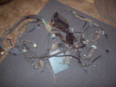 1984 Ford Bronco - engine harness, pre surgery