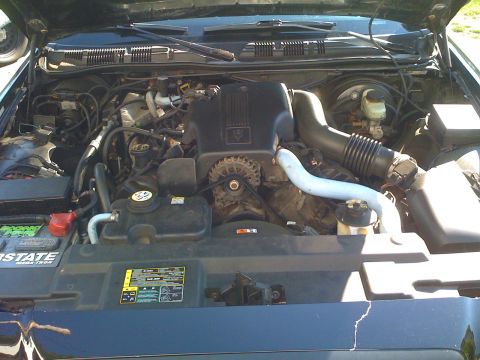 2003 Ford Crown Victoria photo