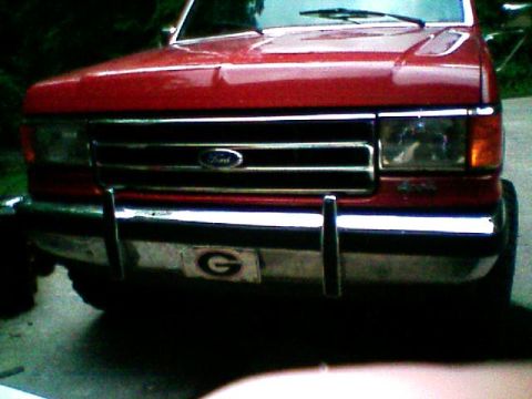 1989 Ford Bronco - front end