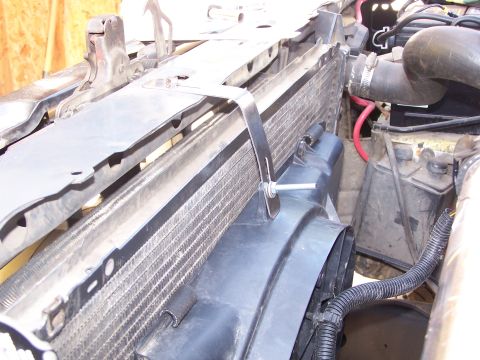 1986 Ford Bronco - Top fan bracket