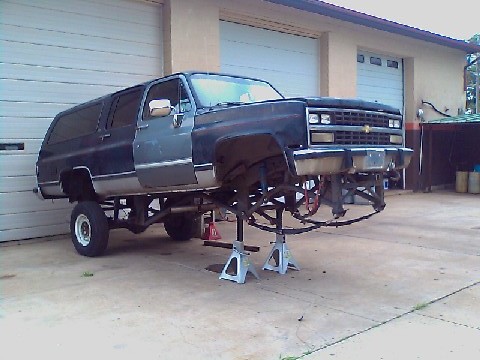 1991 Chevrolet Suburban - This 1991 Chevrolet Suburban is undergoing repairs with its front end removed.