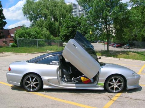 1994 Mazda MX-6 - Passenger Side Lambo Door is on