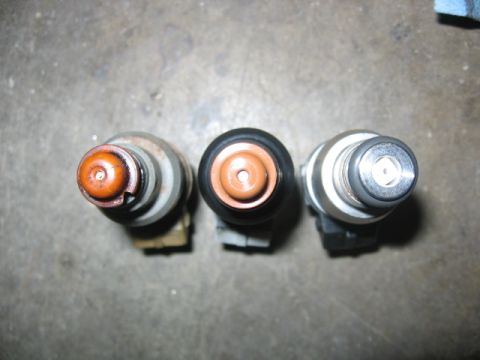 1989 Ford Bronco - from top, original, motorcraft replacement, autozone replacement.