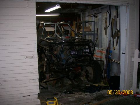 1984 Ford Bronco - Crammed into the little garage