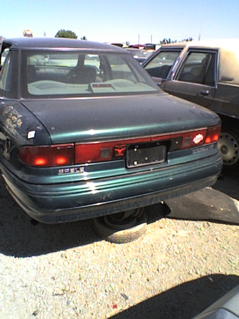 1995 Mercury Sable - Yes, it's her.