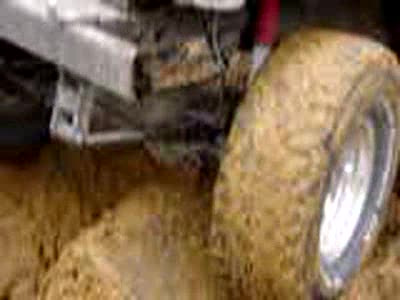 1995 Jeep Wrangler - Jeep axle wrap = very bad! Do not try at home!